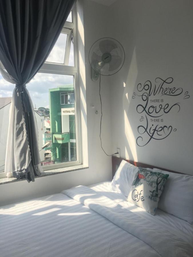 ホテル Ruby Rose House ダラット エクステリア 写真